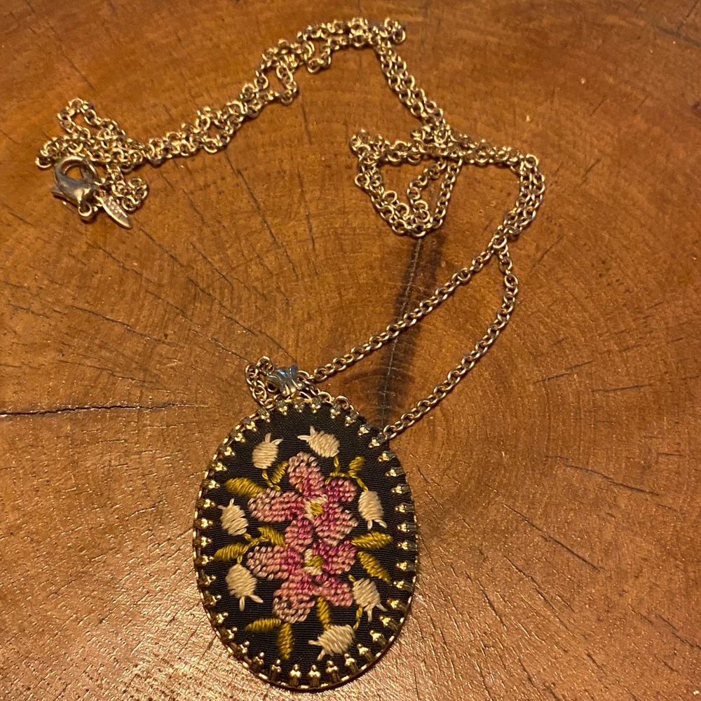 Embroidered Floral Pendant Necklace with Gold Tone  Chain